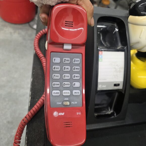 Vintage 90s Mickey Mouse Disney Phone AT&T Land Line Desk Push Button Telephone - Picture 2 of 11